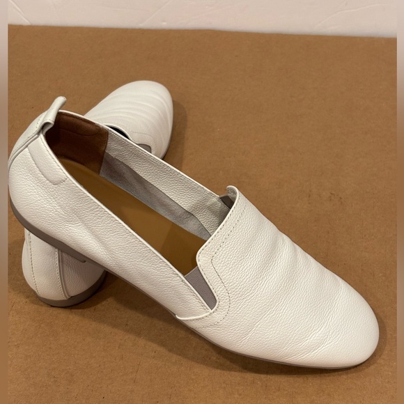 Everlane Leather Slip-On shoes - Picture 9 of 9